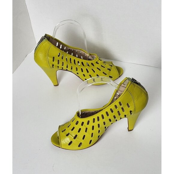 Loeffler Randall Yellow Peep Toe Heels Womens Shoes Size 10 - Picture 2 of 9
